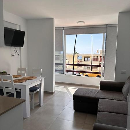 Apartamento Playa Las Vistas ロスクリスティアーノス エクステリア 写真