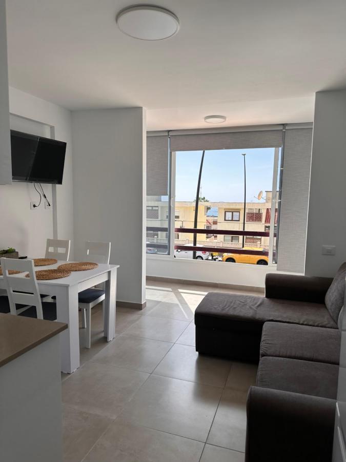 Apartamento Playa Las Vistas ロスクリスティアーノス エクステリア 写真